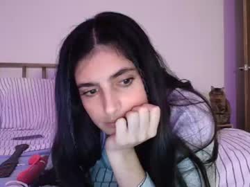 hollyshit_