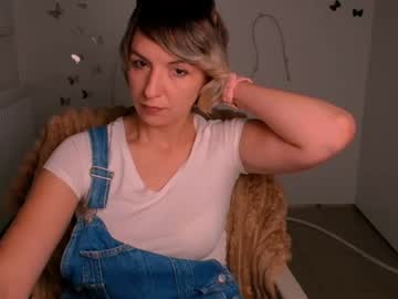 mishelle_blondie