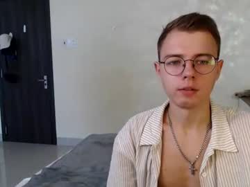 nikikerry_cum_