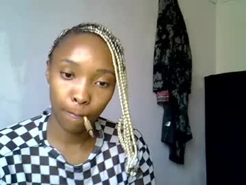 pretty_jazminee