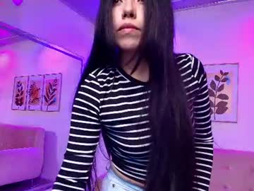 sara__strawberry