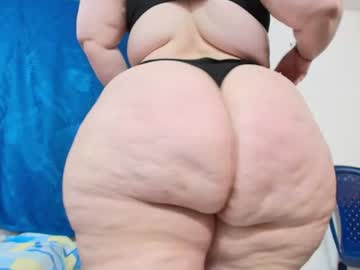 sexy_curvi