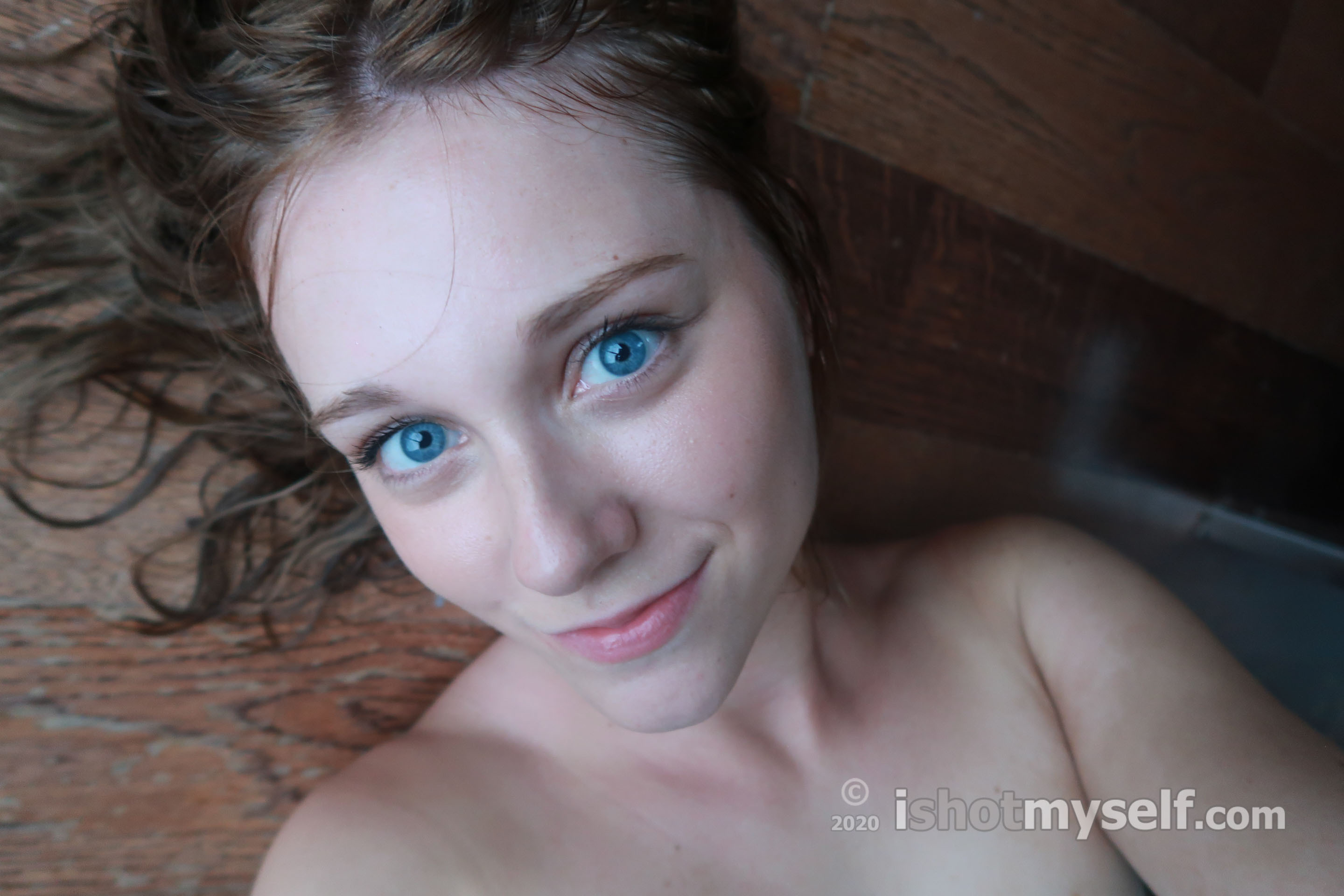 Small titted Melbourne girl — 36